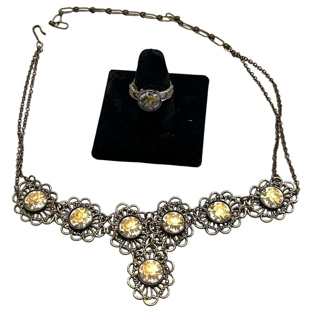 Vintage Mid Century Necklace Ring Set Yellow Flower Goldtone Festival
